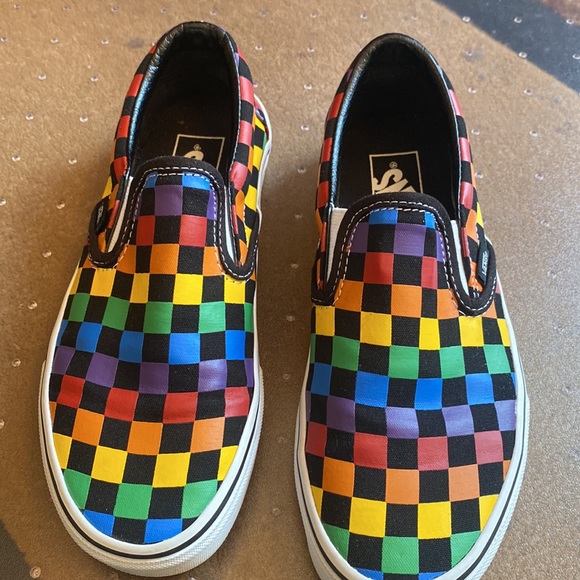 Checkered Vans - Picture 14 of 15